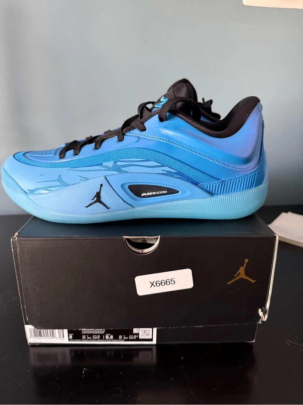 Jordan Zion 4 Low-Top Basketball Shoe in Bright Blue and Black 8m